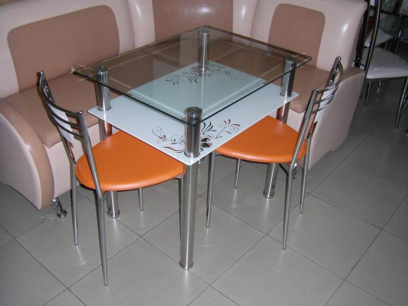 Антивандальный стол для кухни