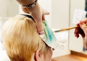 Окраска волос по инструкции краски