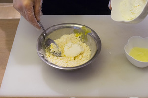 Сырники на желтках - секреты приготовления